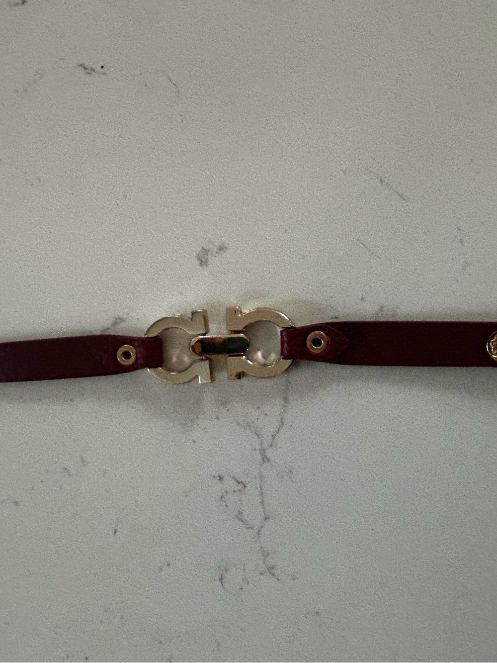 NEW fashion gold/maroon faux leather bracelet - Picture 5 of 5